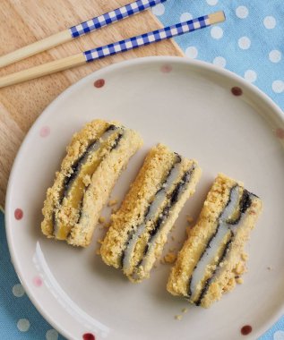 Kore yemeği siyah susam powderedsoybean yapışkan pirinç keki