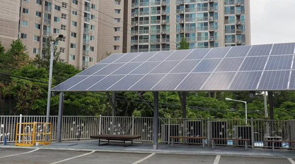 Зона Паркування Панелі Сонячних Батарей Кореї Будівництво Даху — стокове фото