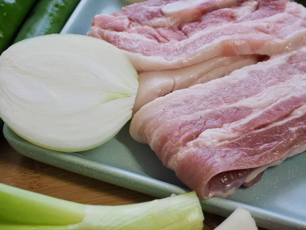 Kore yemeği domuz eti ve sebze, Samgyeopsal