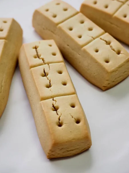 Pão Curto Prato Branco — Fotografia de Stock