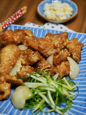 Tatlı ve ekşi tavuk