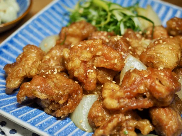 Tatlı ve ekşi tavuk