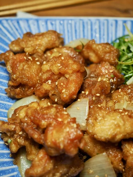 Tatlı ve ekşi tavuk