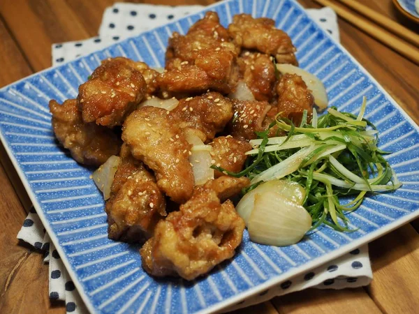 Tatlı ve ekşi tavuk