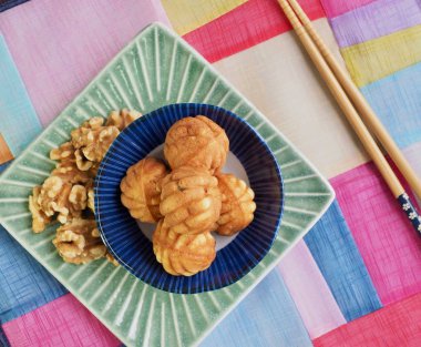 Kore yemeği ceviz tatlılar