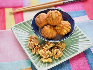 Kore yemeği ceviz tatlılar