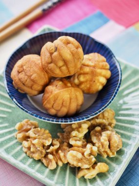 Kore yemeği ceviz tatlılar