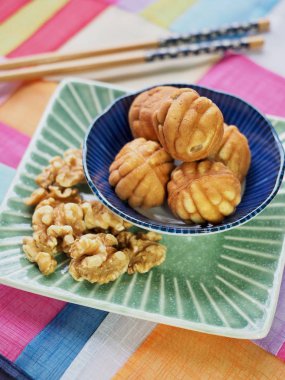 Kore yemeği ceviz tatlılar