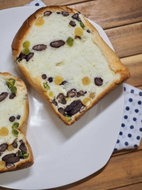 Fasulye ile ekmek, snack