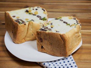 Fasulye ile ekmek, snack