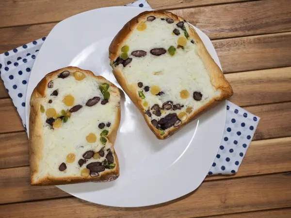 Roti Dengan Kacang Camilan — Stok Foto