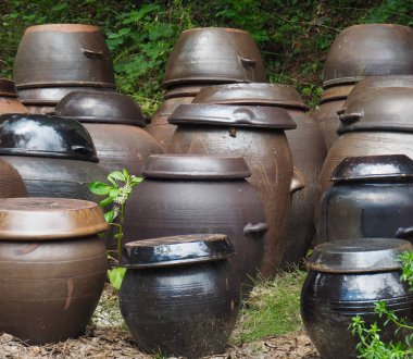 Kore geleneği jar, asmak-ali