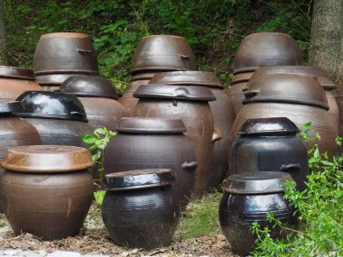 Kore geleneği jar, asmak-ali