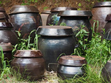 Kore geleneği jar, asmak-ali