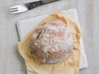 Yuvarlak zeytin Chi Avatar, kepekli ekmek