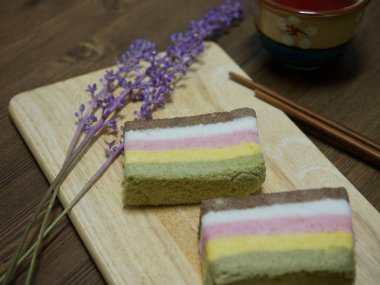 Kore yemeği gökkuşağı pirinç keki