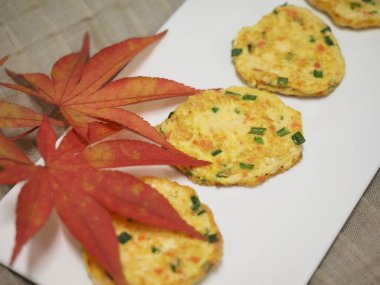 Korece tarzı gözleme, sebze, köfte