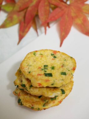 Korece tarzı gözleme, sebze, köfte