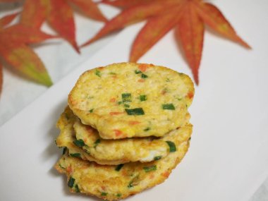 Korece tarzı gözleme, sebze, köfte