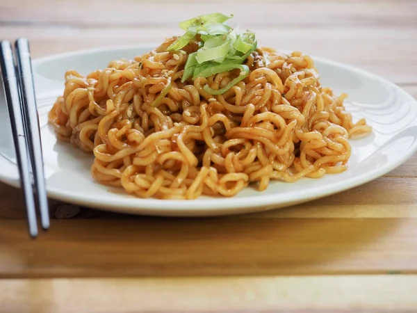 Comida Asiática Bibim Ramen — Fotografia de Stock