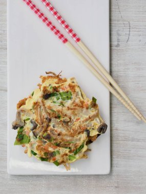 Korece tarzı yumurta mantar krep