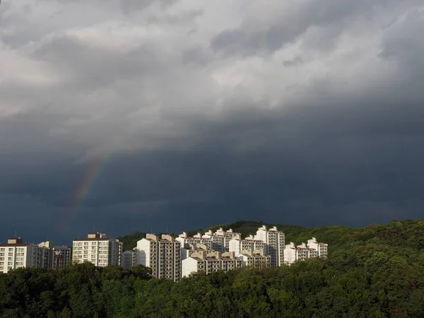 Τοπίο Διαμέρισμα Και Ουράνιο Τόξο Πόλη Cheongju — Φωτογραφία Αρχείου