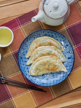 Asya gıda kızarmış köfte