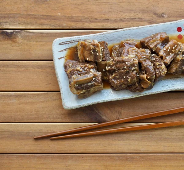 韓国料理蒸し牛肋骨 — ストック写真