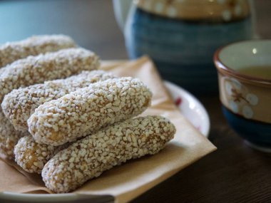 Kore geleneksel kurabiyesi yugwa, Hangwa 