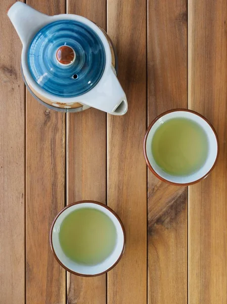 Азіатських Традиційні Пити Зелений Чай — стокове фото