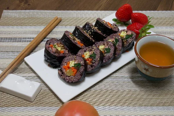 Comida Coreana Arroz Negro Kimbap — Foto de Stock