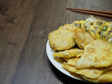 Kore yemeği modeum jeon, Karışık Meyveli krep