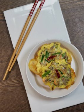 Korece tarzı yumurta mantar krep