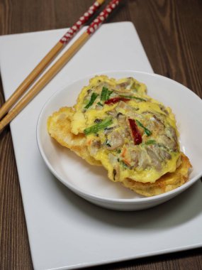 Korece tarzı yumurta mantar krep