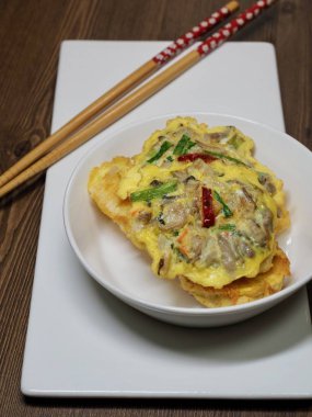 Korece tarzı yumurta mantar krep