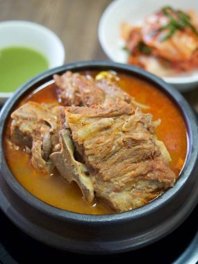 Kore foodribhangoversoup, Gamja-tang