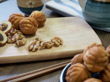 Kore yemeği ceviz tatlılar