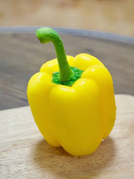 Frischer Gelber Roter Paprika — Stockfoto