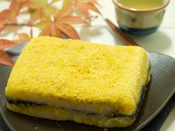 Comida Tradicional Coreana Pastel Arroz Vapor Amarillo — Foto de Stock