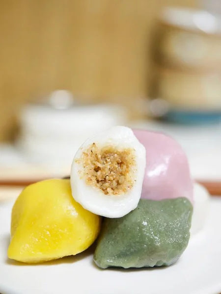 Koreański Żywności Songpyeon Połowa Moon Kształcie Ryż Placek — Zdjęcie stockowe