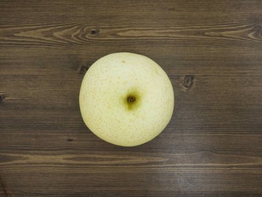 Korece meyve armut, taze meyve armut