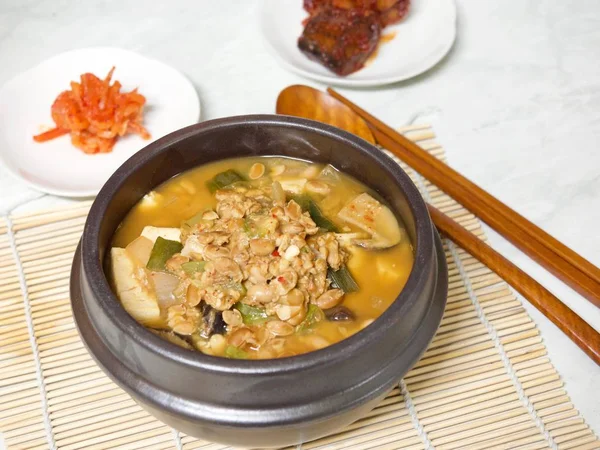 Koreansk Mat Chungkukjang Sojabönfermenterad Mat — Stockfoto