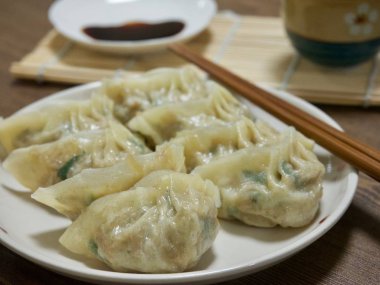 Asya yemekleri, Dim sum, Köfteler.