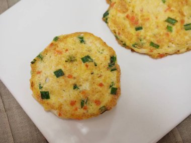 Korece tarzı gözleme, sebze, köfte