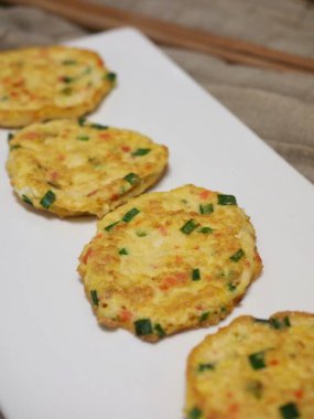 Korece tarzı gözleme, sebze, köfte