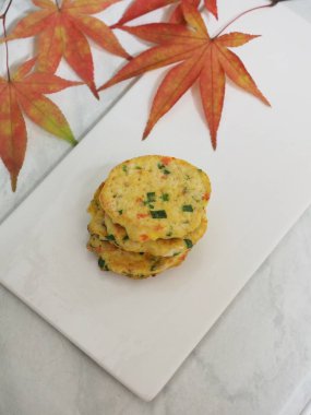 Korece tarzı gözleme, sebze, köfte