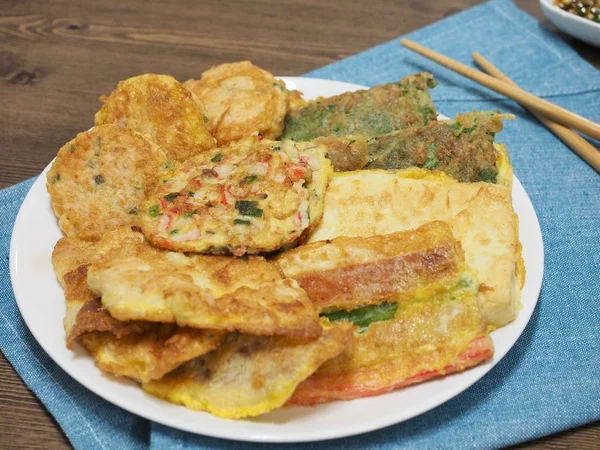 Modo Comida Coreana Jeon Panqueques Surtidos Albóndigas Estilo Coreano —  Fotos de Stock