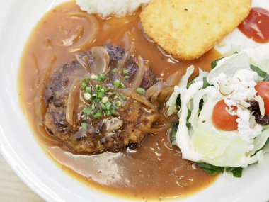 Alman hamburger biftek, gıda