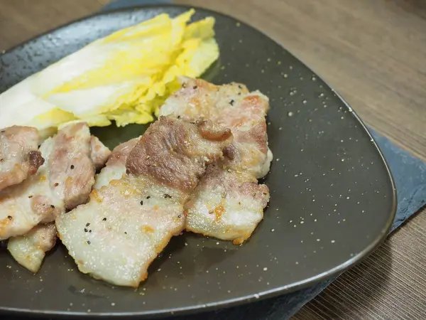 Koreanisches Essen Mit Schweinebauch Gegrillt — Stockfoto