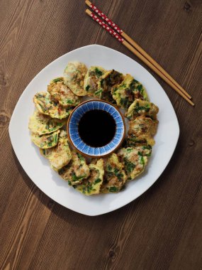 Kore yemeği istiridye gözleme, guljeon